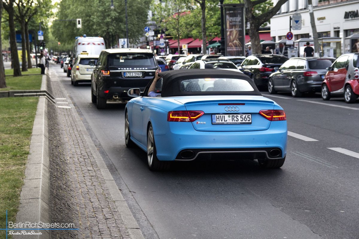 Audi RS5 B8 Cabriolet spotted in Berlin — BerlinRichStreets
